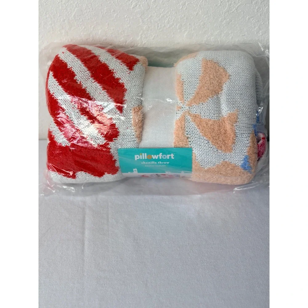 Pillowfort Chenille Throw Blanket Candy Sweets‎ Pattern Multicolor 48x58 NEW